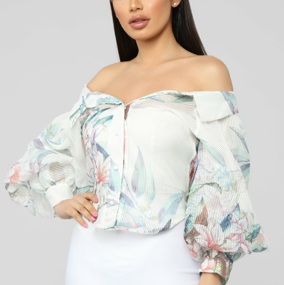 NWT Fashion Nova Spring Break Floral Top